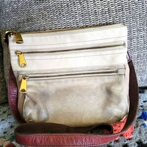 Fossil  crossbows purse